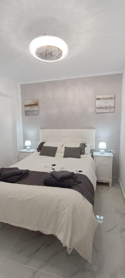 Pmt16 - Large City Apartment On The Beach Τορεβιέχα Εξωτερικό φωτογραφία